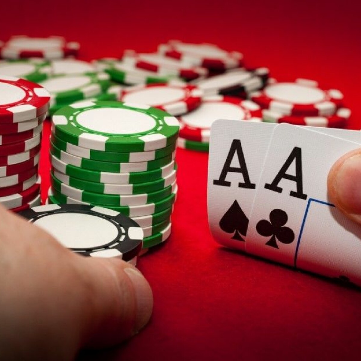 Lợi ích khi áp dụng SPR trong bài Poker