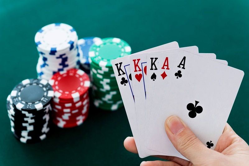 HUD Poker nên sử dụng để tăng cơ hội chiến thắng 