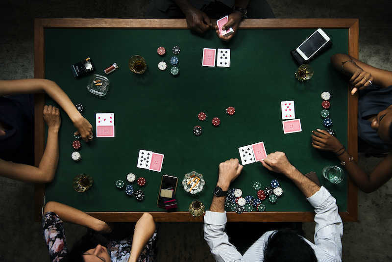 Khi có equity trong Poker thì nên biết dụng lợi thế để áp dụng chiến thuật Double Barrel